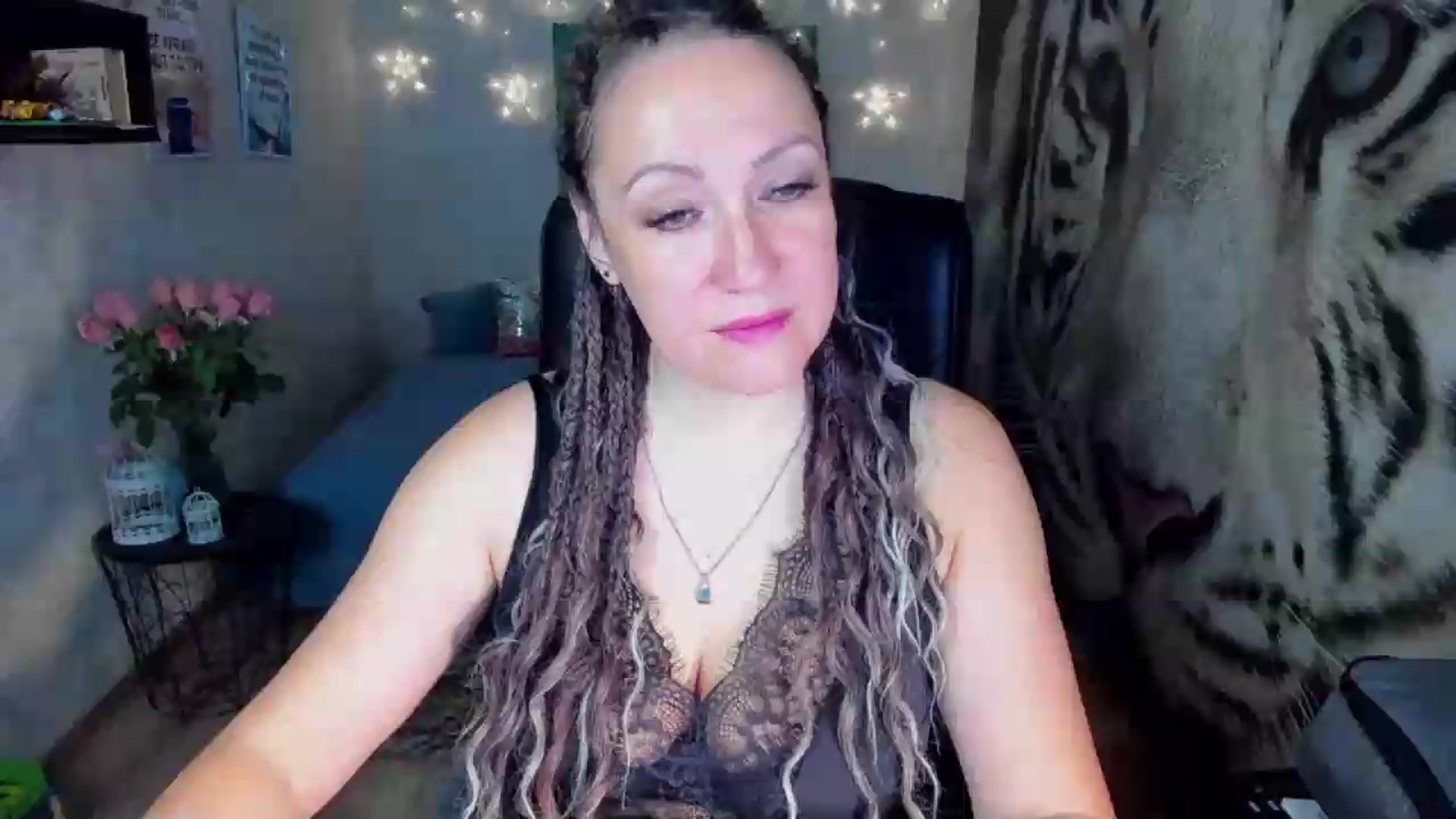 Gallery image thumbnail from AnkaSweet's myfreecams stream on, 07/28/2026, 22:10 image 1 of 20