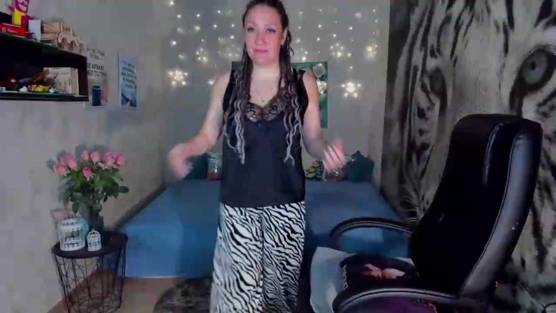 Gallery image thumbnail from AnkaSweet's myfreecams stream on, 07/28/2026, 23:59 image 3 of 20