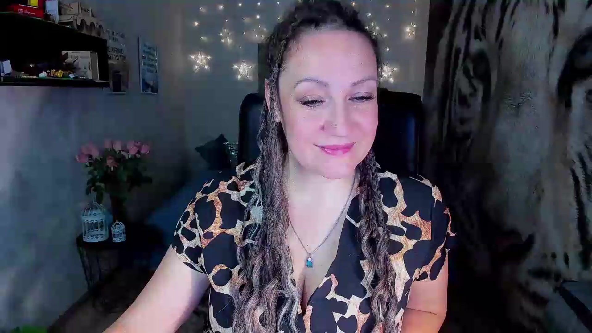 Gallery image thumbnail from AnkaSweet's myfreecams stream on, 08/01/2026, 23:55 image 16 of 20