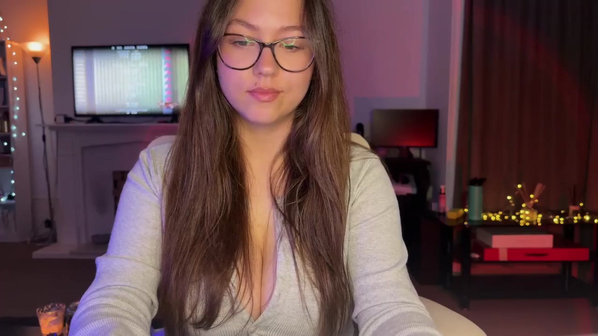 Gallery image thumbnail from AnnAngel1's myfreecams stream on, 09/18/2025, 23:08 image 8 of 20