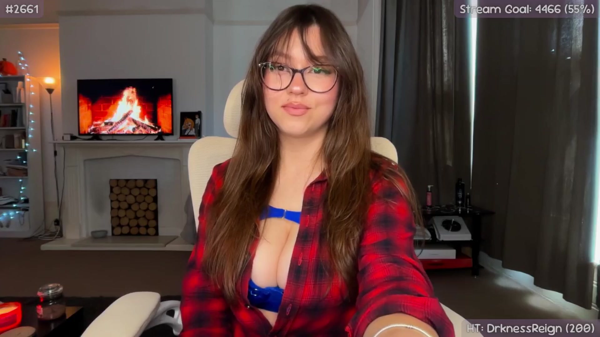 Gallery image thumbnail from AnnAngel1's myfreecams stream on, 10/09/2025, 12:16 image 9 of 20