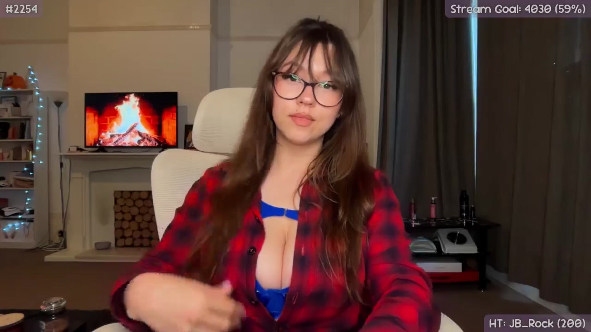 Gallery image thumbnail from AnnAngel1's myfreecams stream on, 10/09/2025, 16:37 image 10 of 20