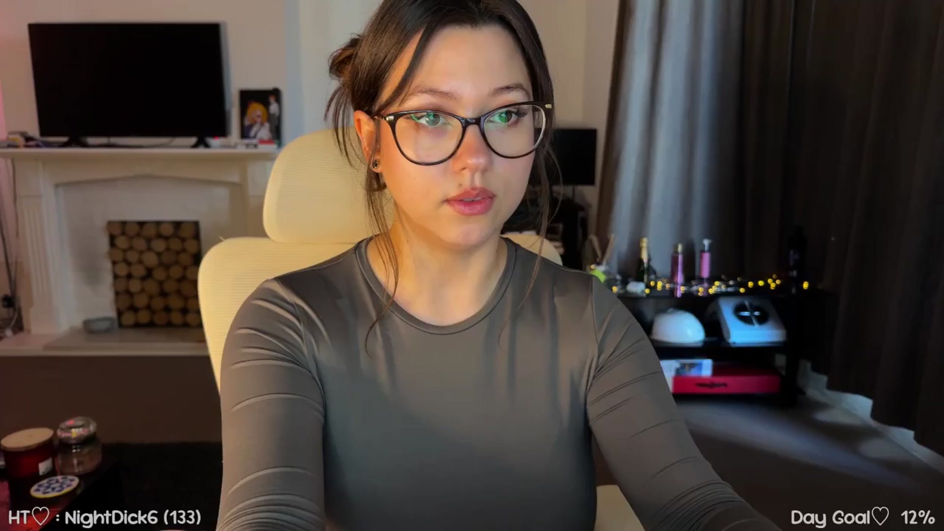 Gallery image thumbnail from AnnAngel1's myfreecams stream on, 10/24/2025, 12:41 image 16 of 20