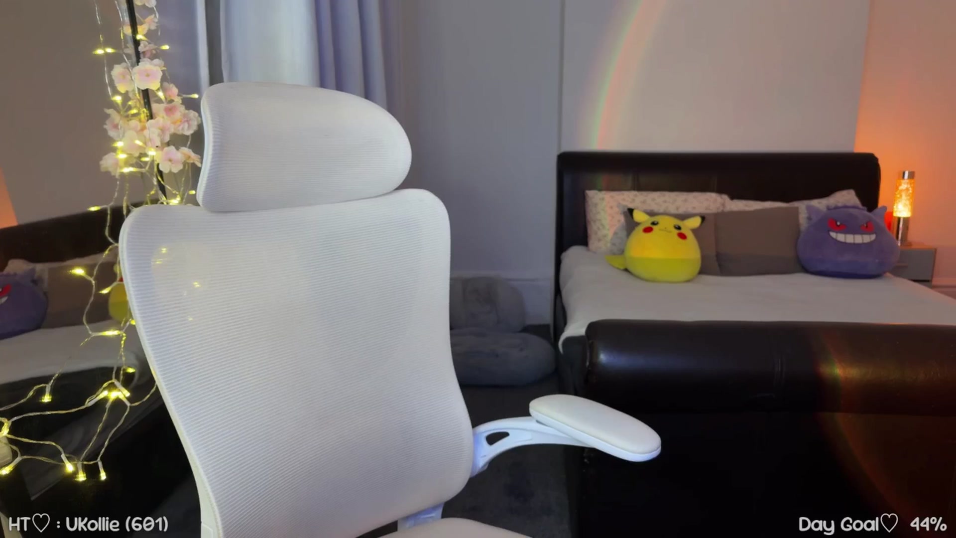 Gallery image thumbnail from AnnAngel1's myfreecams stream on, 10/30/2025, 19:03 image 9 of 20