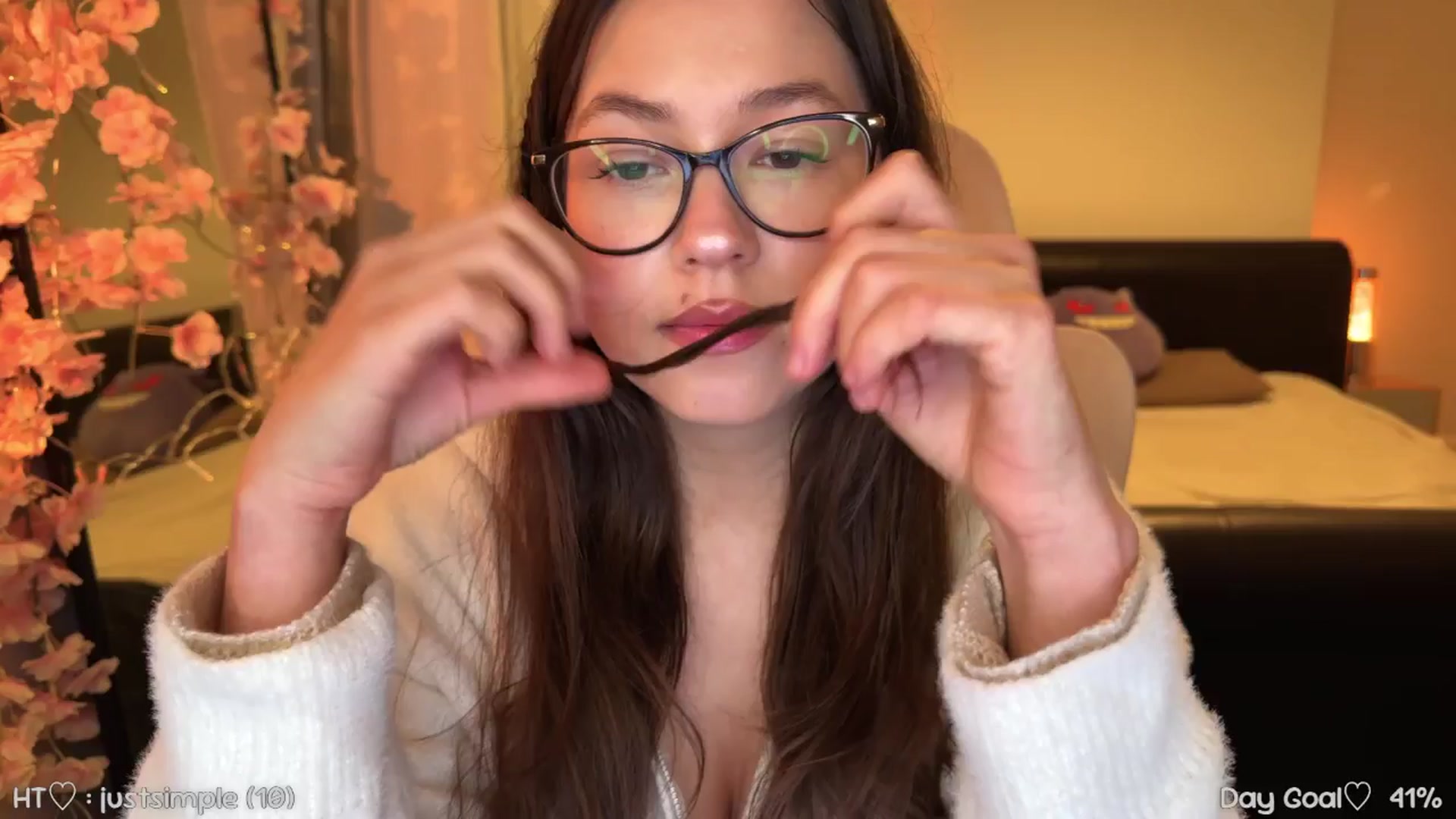 Gallery image thumbnail from AnnAngel1's myfreecams stream on, 11/14/2025, 20:10 image 12 of 20