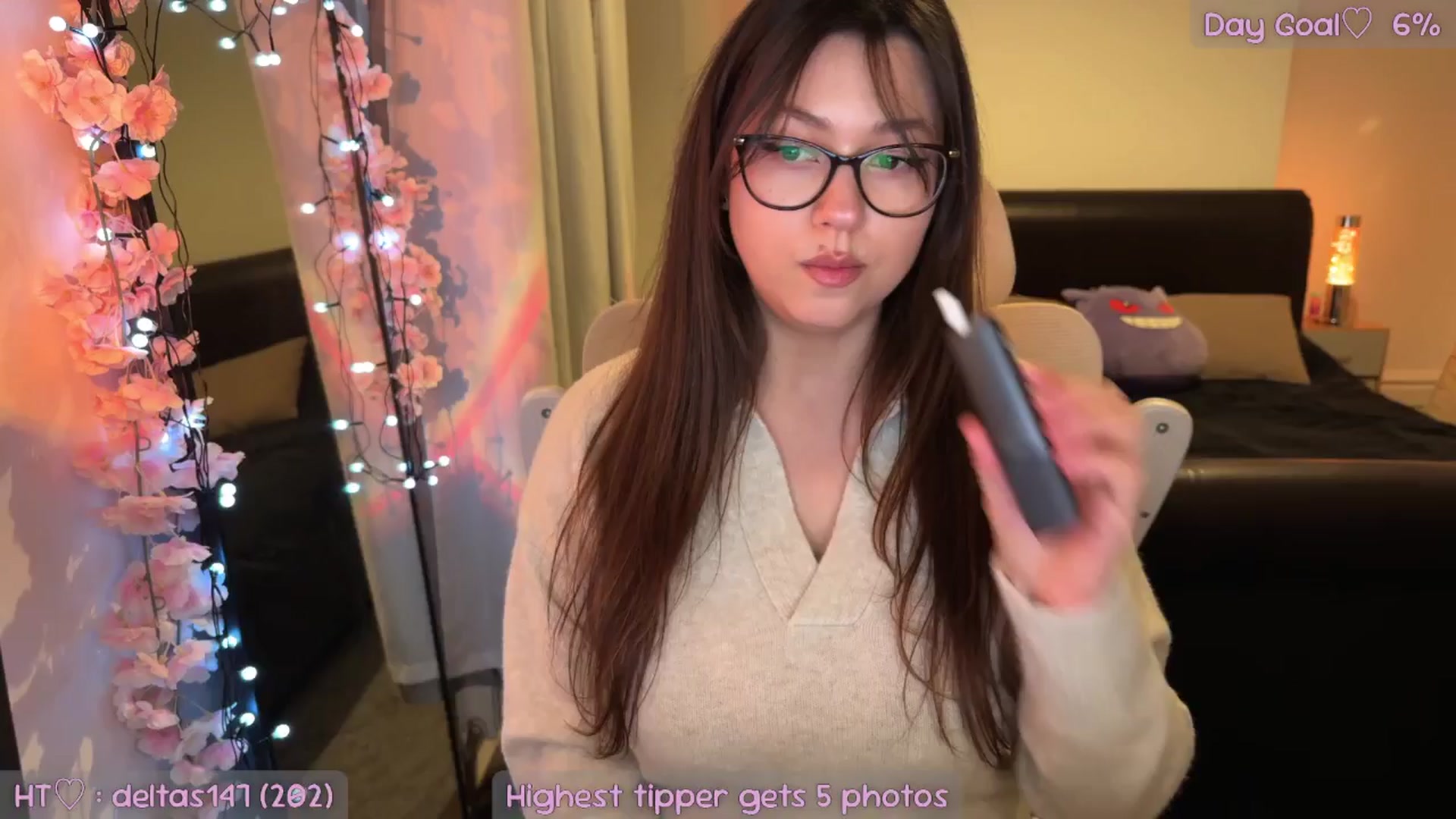 Gallery image thumbnail from AnnAngel1's myfreecams stream on, 11/21/2025, 18:49 image 1 of 20