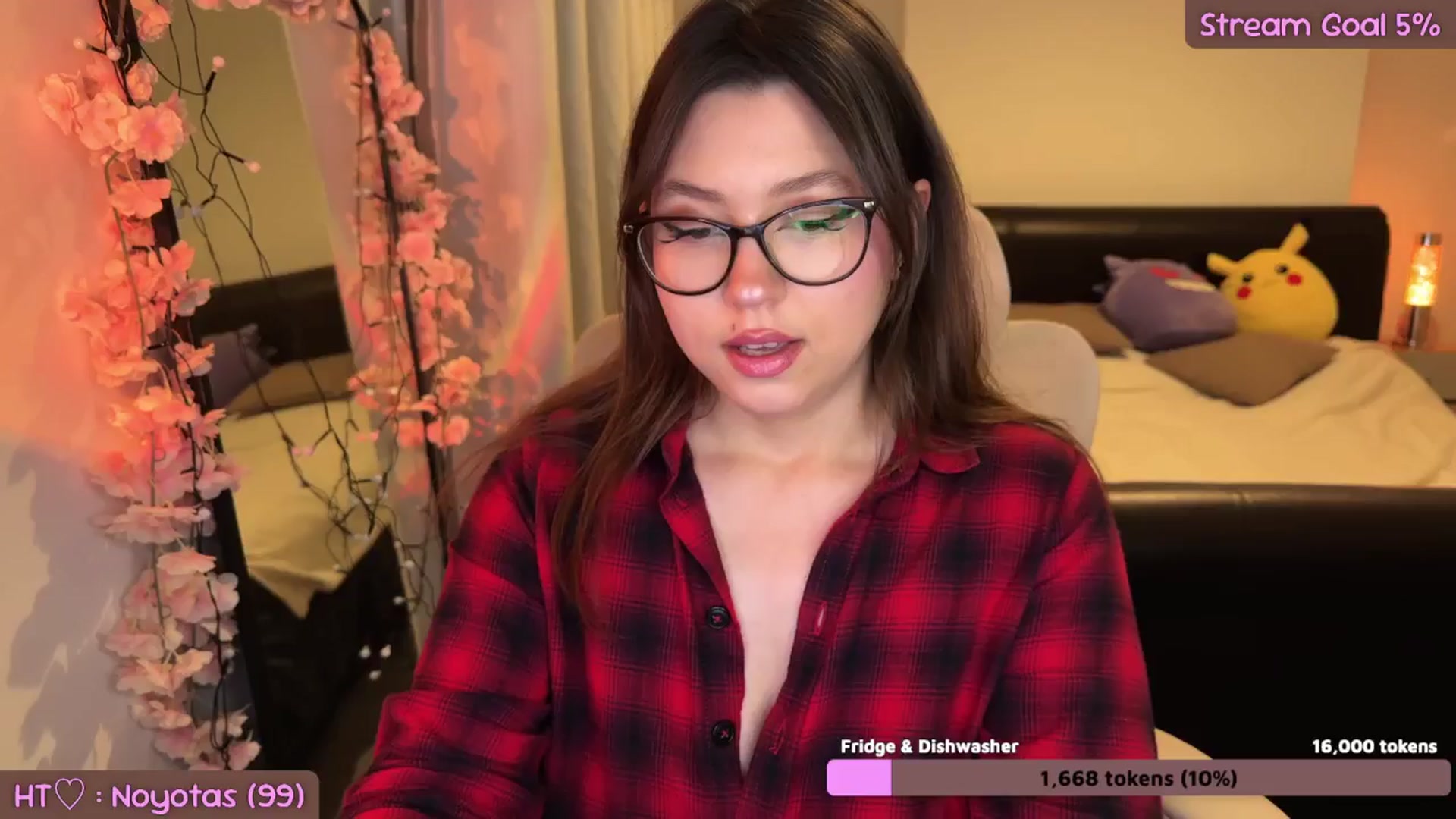 Gallery image thumbnail from AnnAngel1's myfreecams stream on, 11/29/2025, 17:05 image 20 of 20