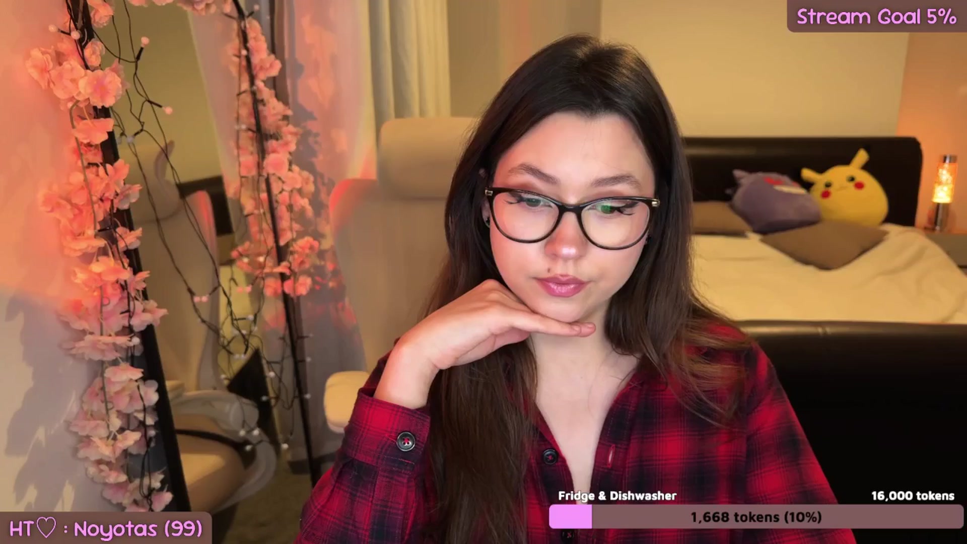 Gallery image thumbnail from AnnAngel1's myfreecams stream on, 11/29/2025, 17:05 image 19 of 20