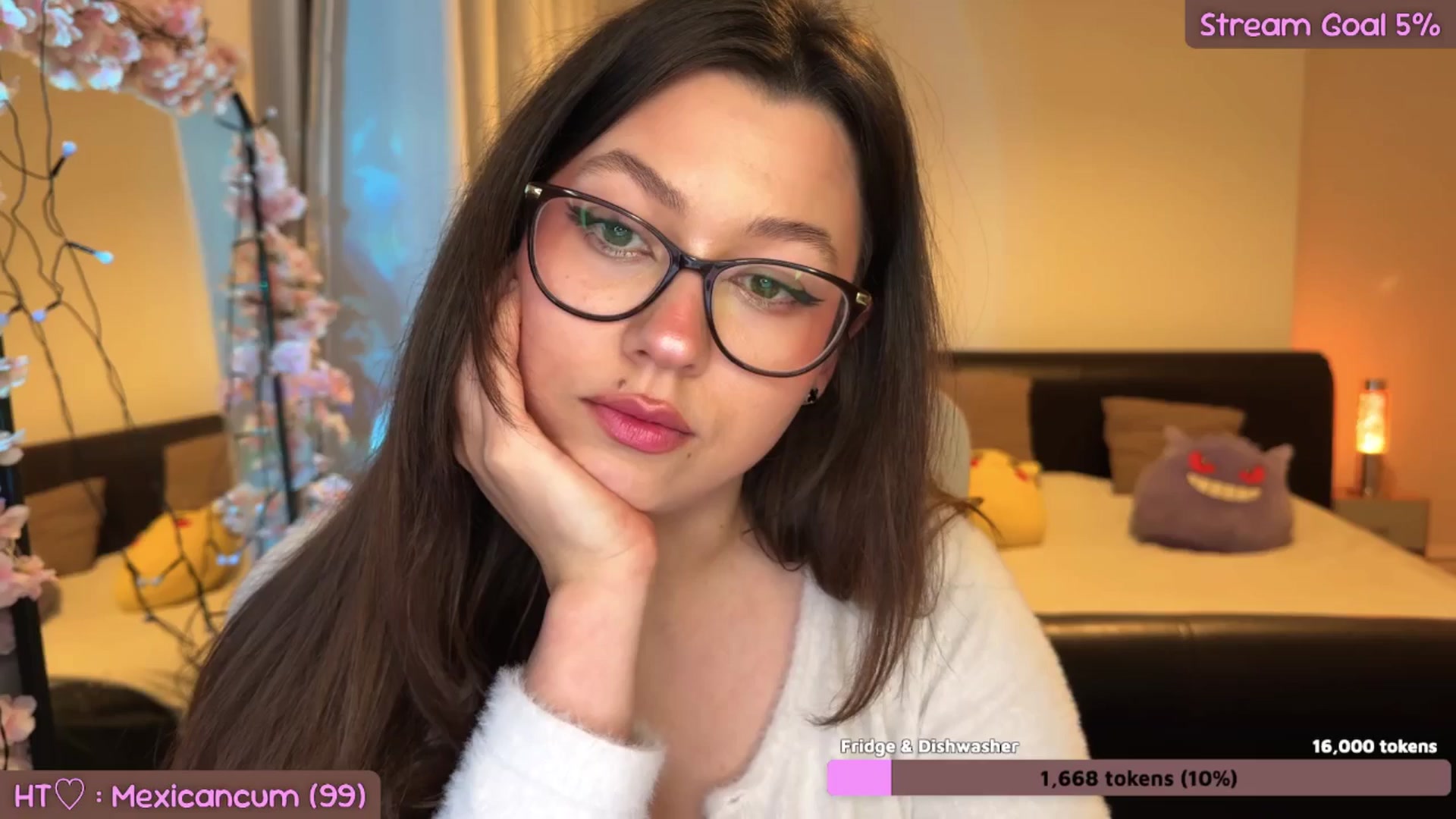 Gallery image thumbnail from AnnAngel1's myfreecams stream on, 12/02/2025, 19:02 image 19 of 20