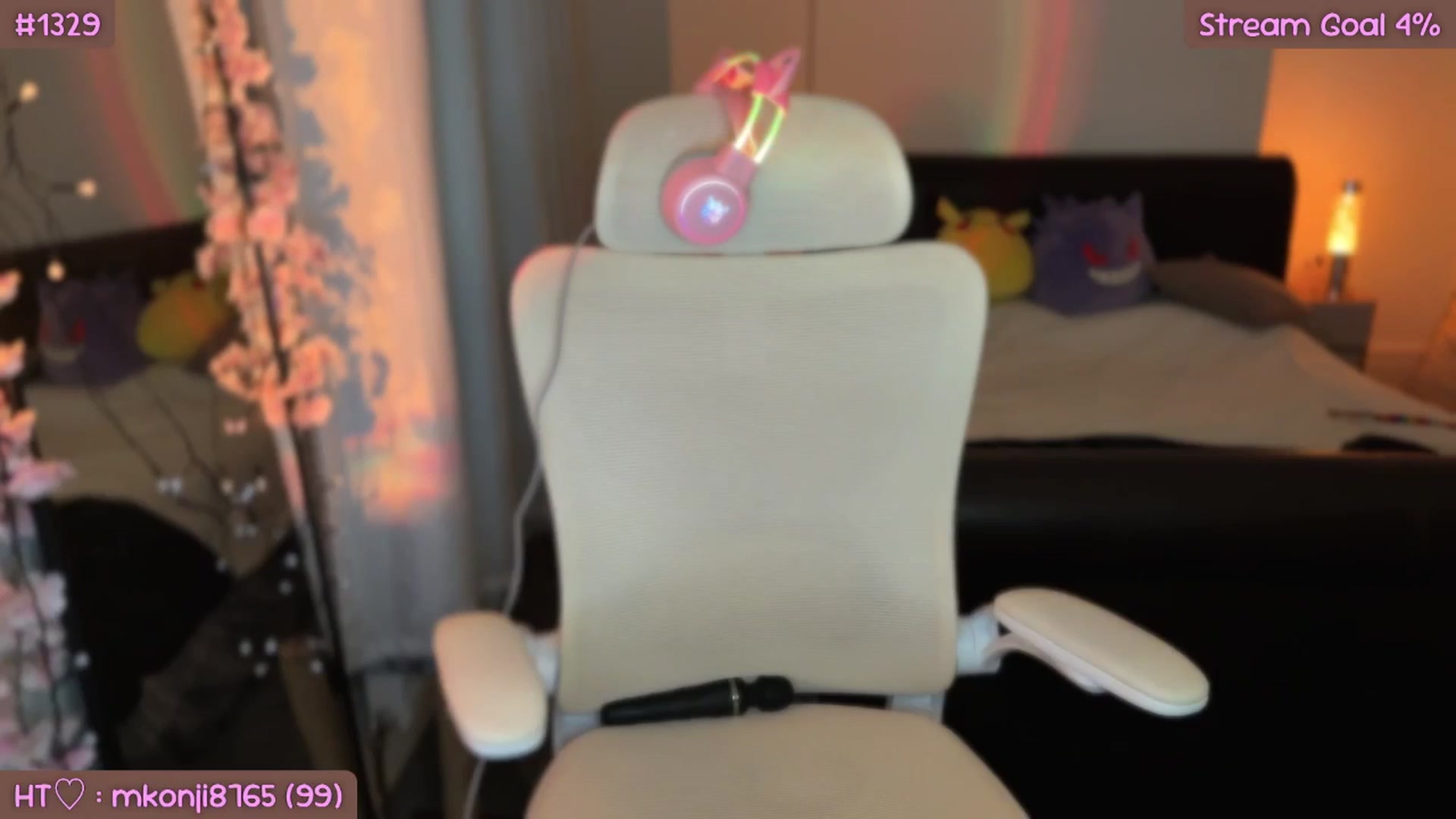 Gallery image thumbnail from AnnAngel1's myfreecams stream on, 12/09/2025, 21:16 image 19 of 20