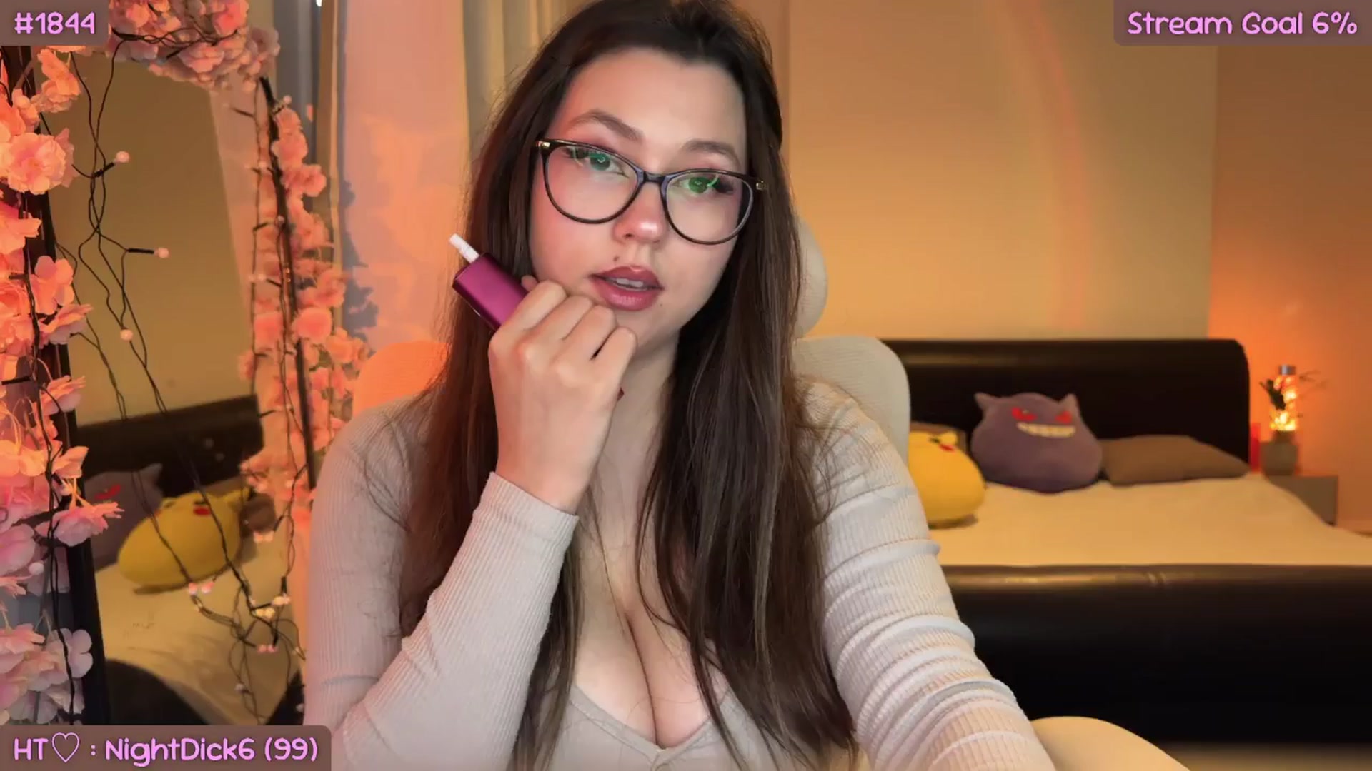 Gallery image thumbnail from AnnAngel1's myfreecams stream on, 12/13/2025, 15:40 image 16 of 20