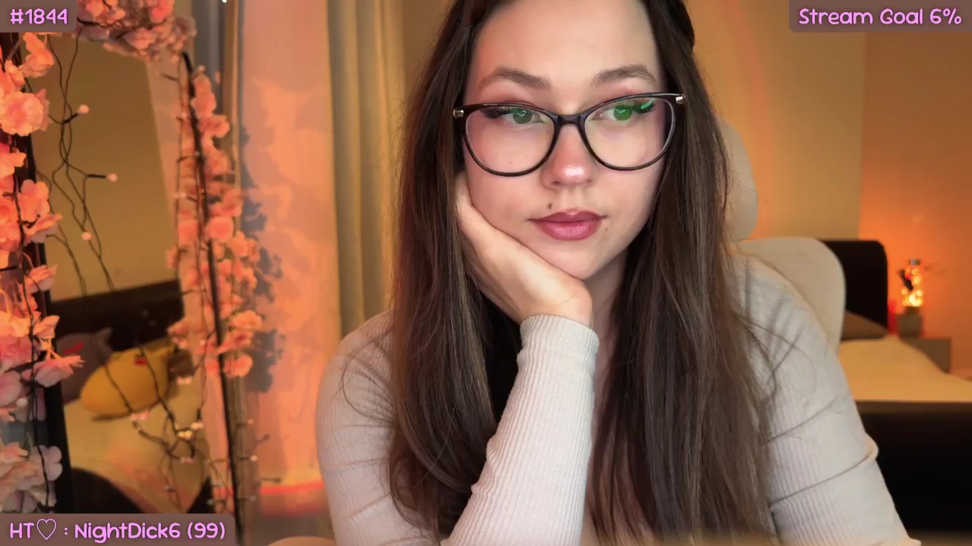 Gallery image thumbnail from AnnAngel1's myfreecams stream on, 12/13/2025, 15:40 image 19 of 20
