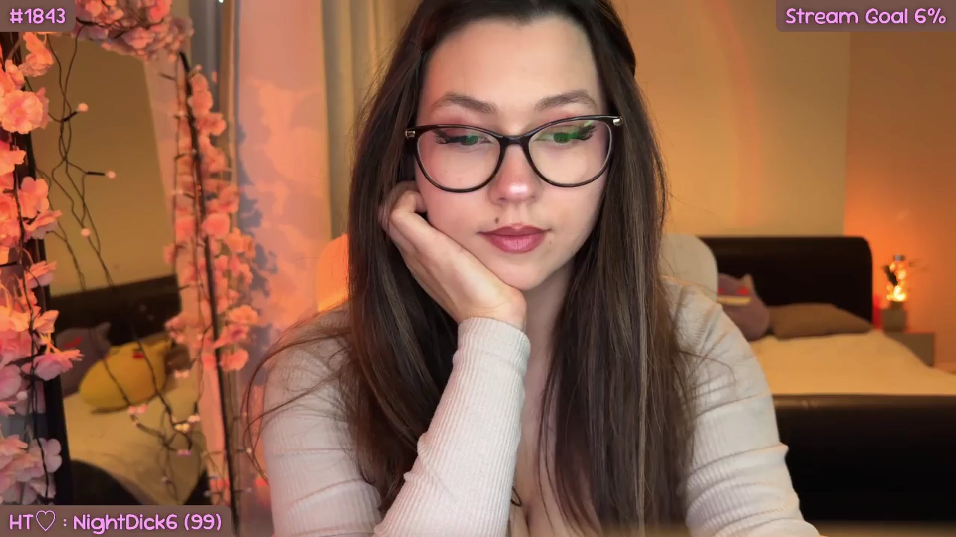 Gallery image thumbnail from AnnAngel1's myfreecams stream on, 12/13/2025, 15:40 image 11 of 20