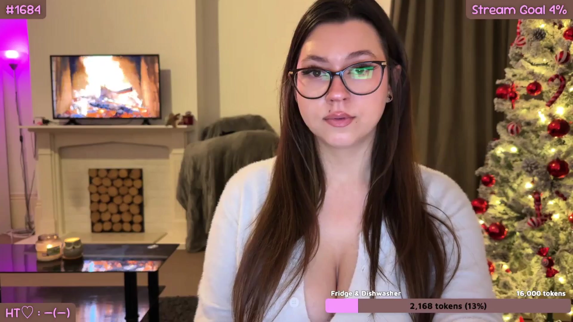 Gallery image thumbnail from AnnAngel1's myfreecams stream on, 12/28/2025, 23:00 image 9 of 20