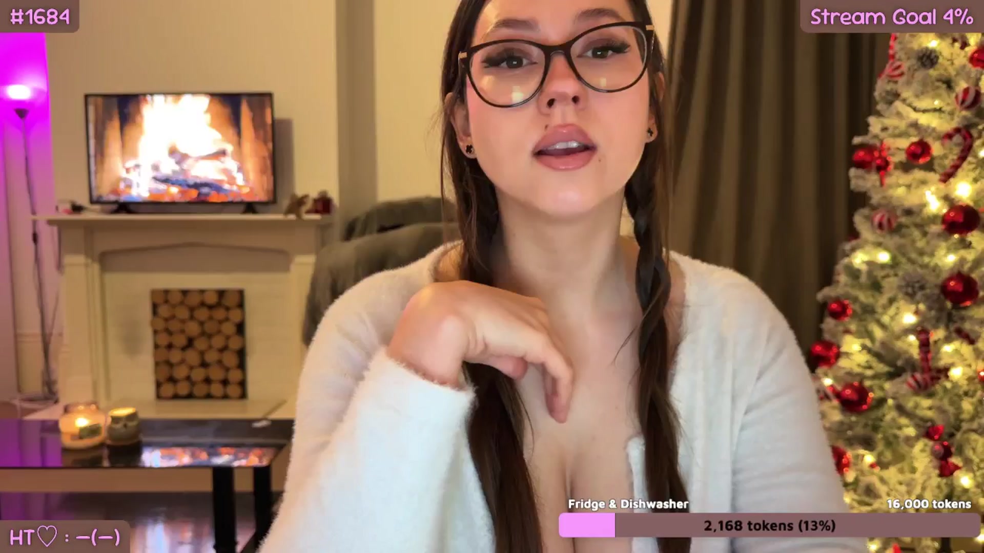 Gallery image thumbnail from AnnAngel1's myfreecams stream on, 12/28/2025, 23:00 image 2 of 20