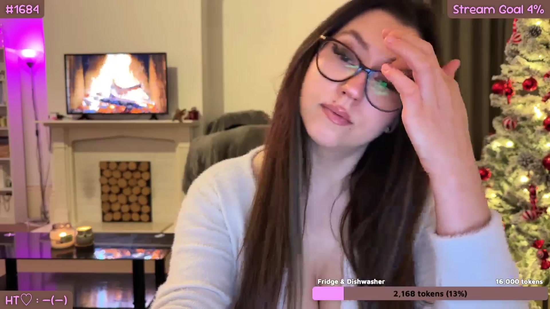 Gallery image thumbnail from AnnAngel1's myfreecams stream on, 12/28/2025, 23:00 image 17 of 20