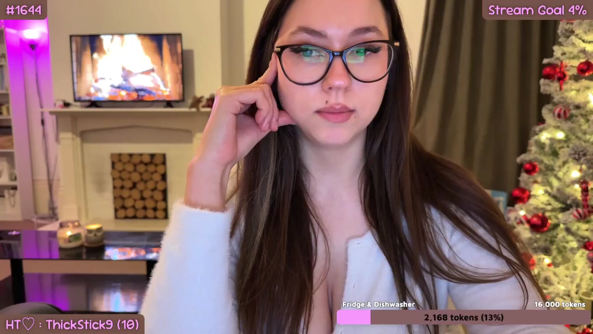 Gallery image thumbnail from AnnAngel1's myfreecams stream on, 12/29/2025, 24:14 image 17 of 20