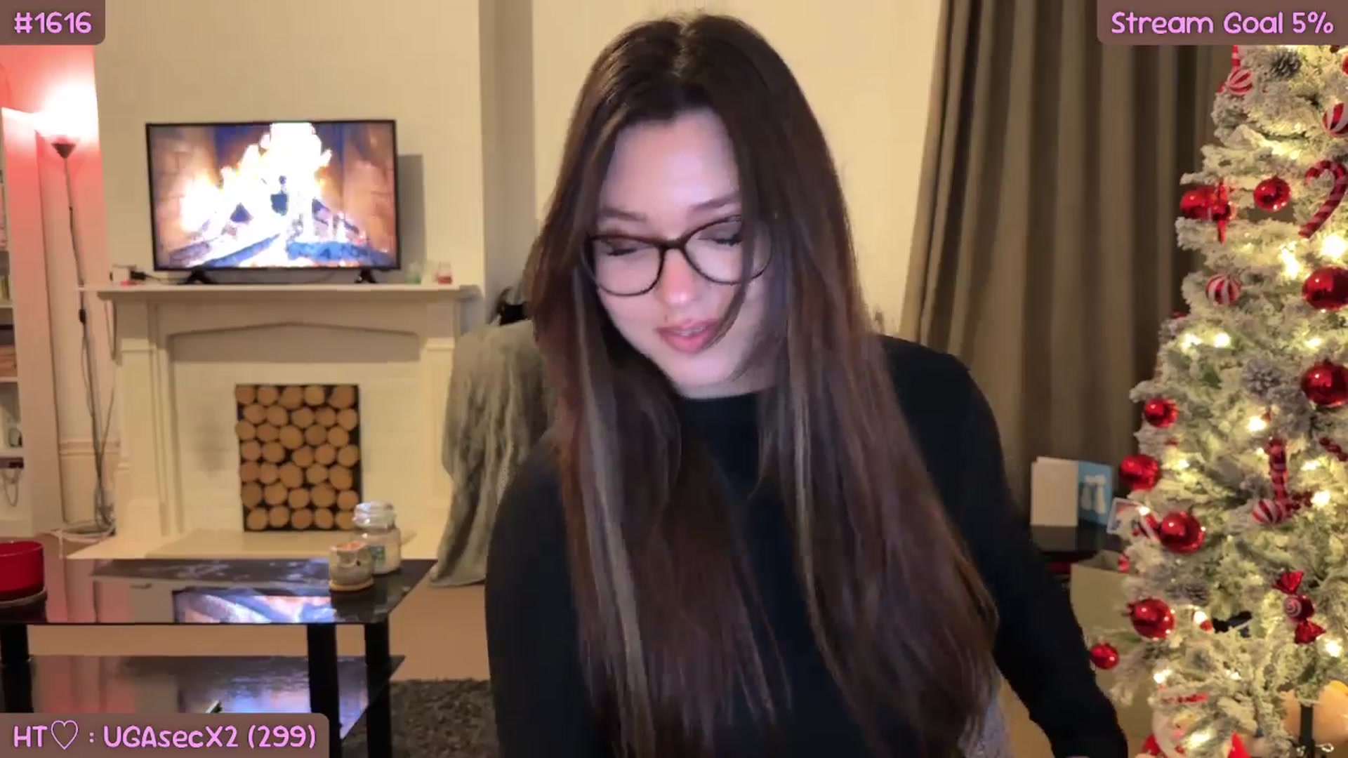 Gallery image thumbnail from AnnAngel1's myfreecams stream on, 12/31/2025, 15:28 image 16 of 20
