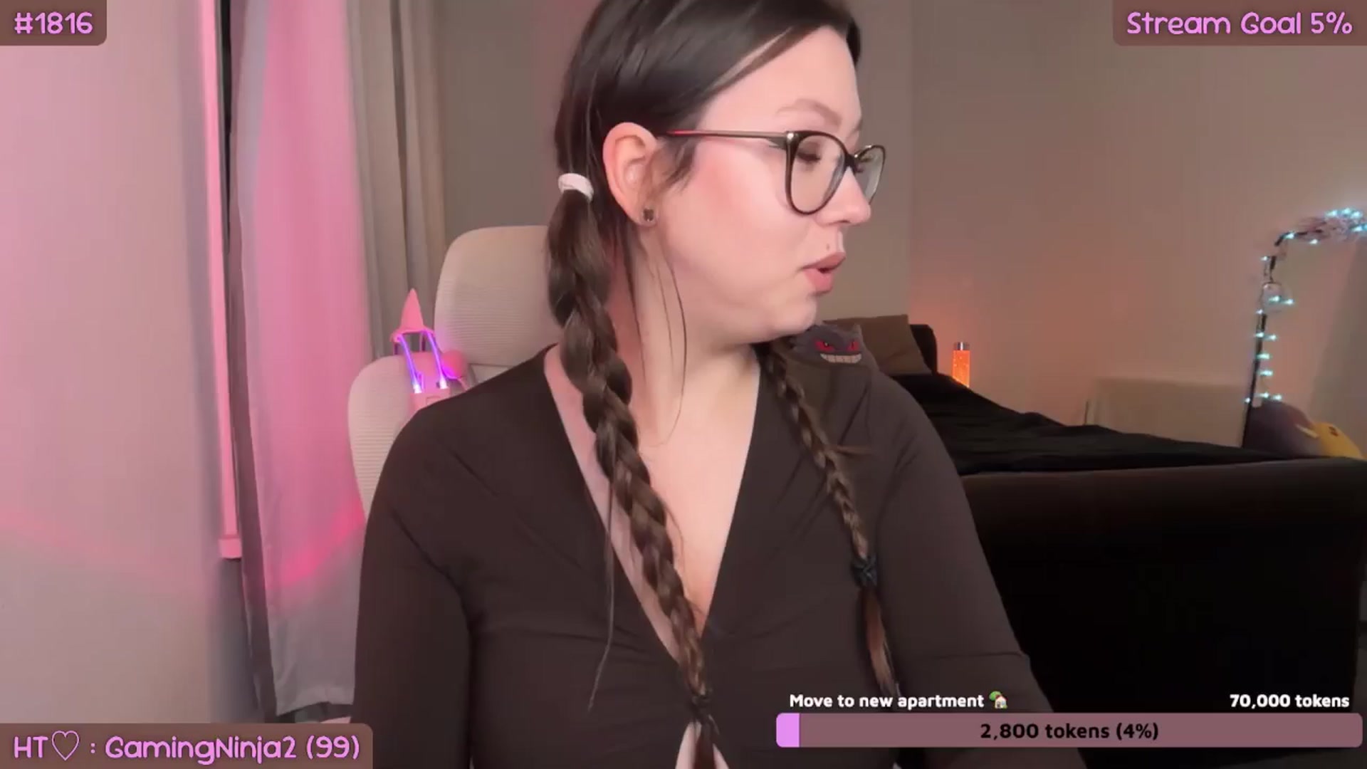 Gallery image thumbnail from AnnAngel1's myfreecams stream on, 01/12/2026, 18:25 image 16 of 20