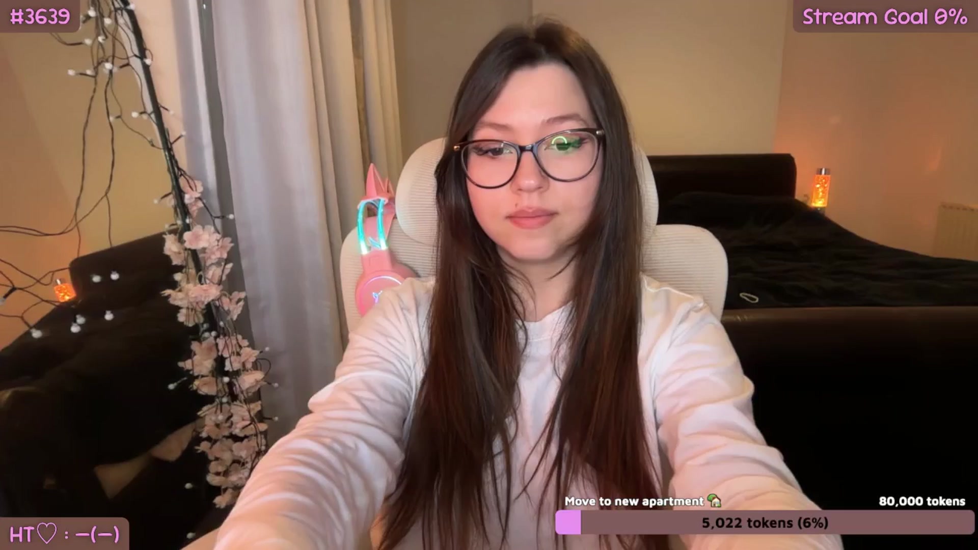 Gallery image thumbnail from AnnAngel1's myfreecams stream on, 03/07/2026, 18:04 image 1 of 20