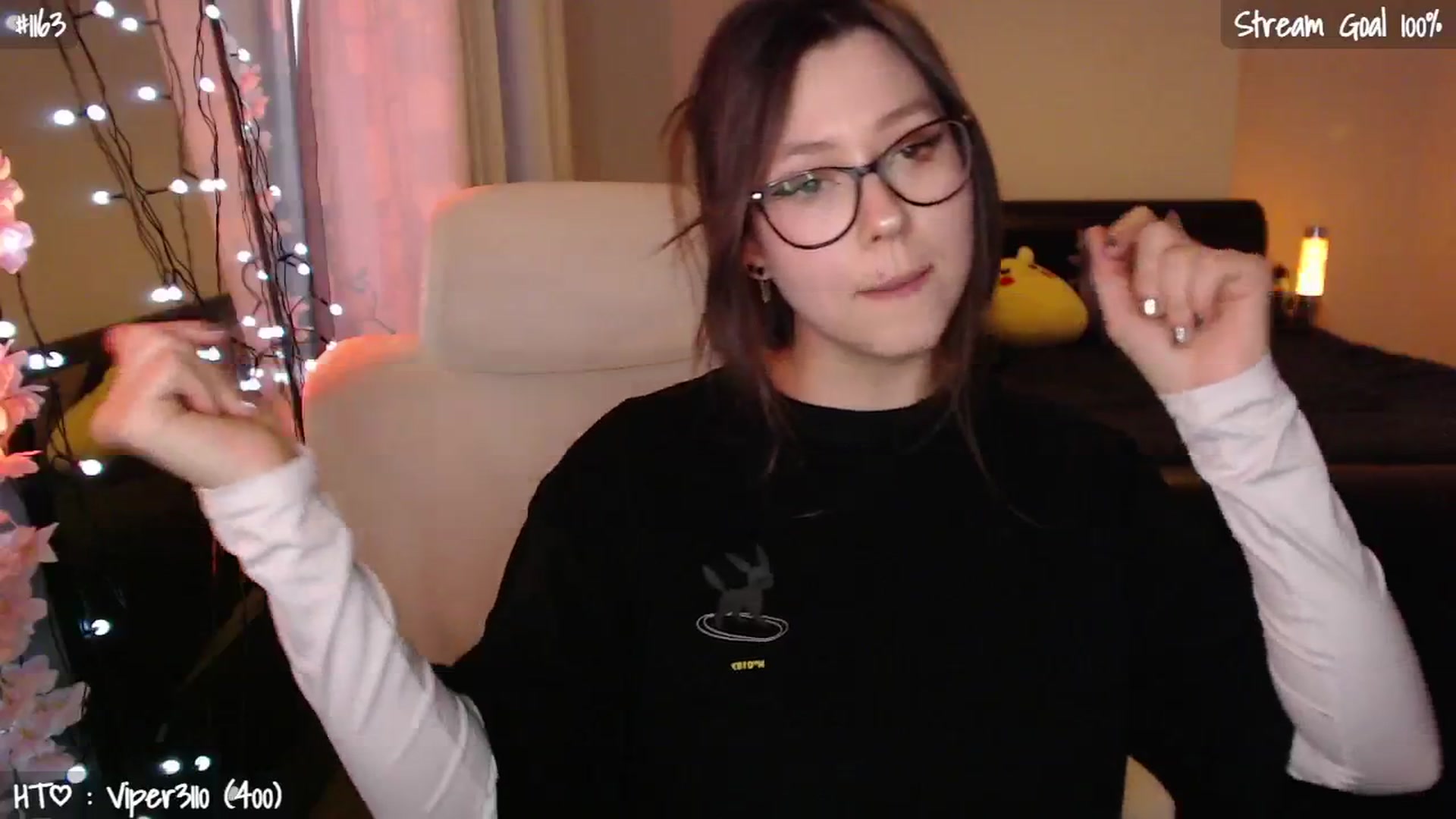 Gallery image thumbnail from AnnAngel1's myfreecams stream on, 04/07/2026, 19:43 image 11 of 20