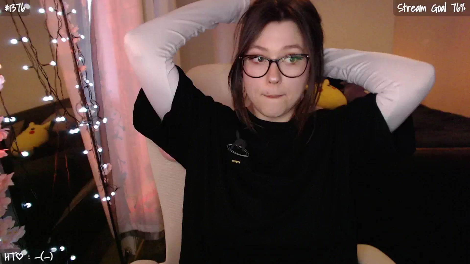 Gallery image thumbnail from AnnAngel1's myfreecams stream on, 04/07/2026, 19:43 image 1 of 20