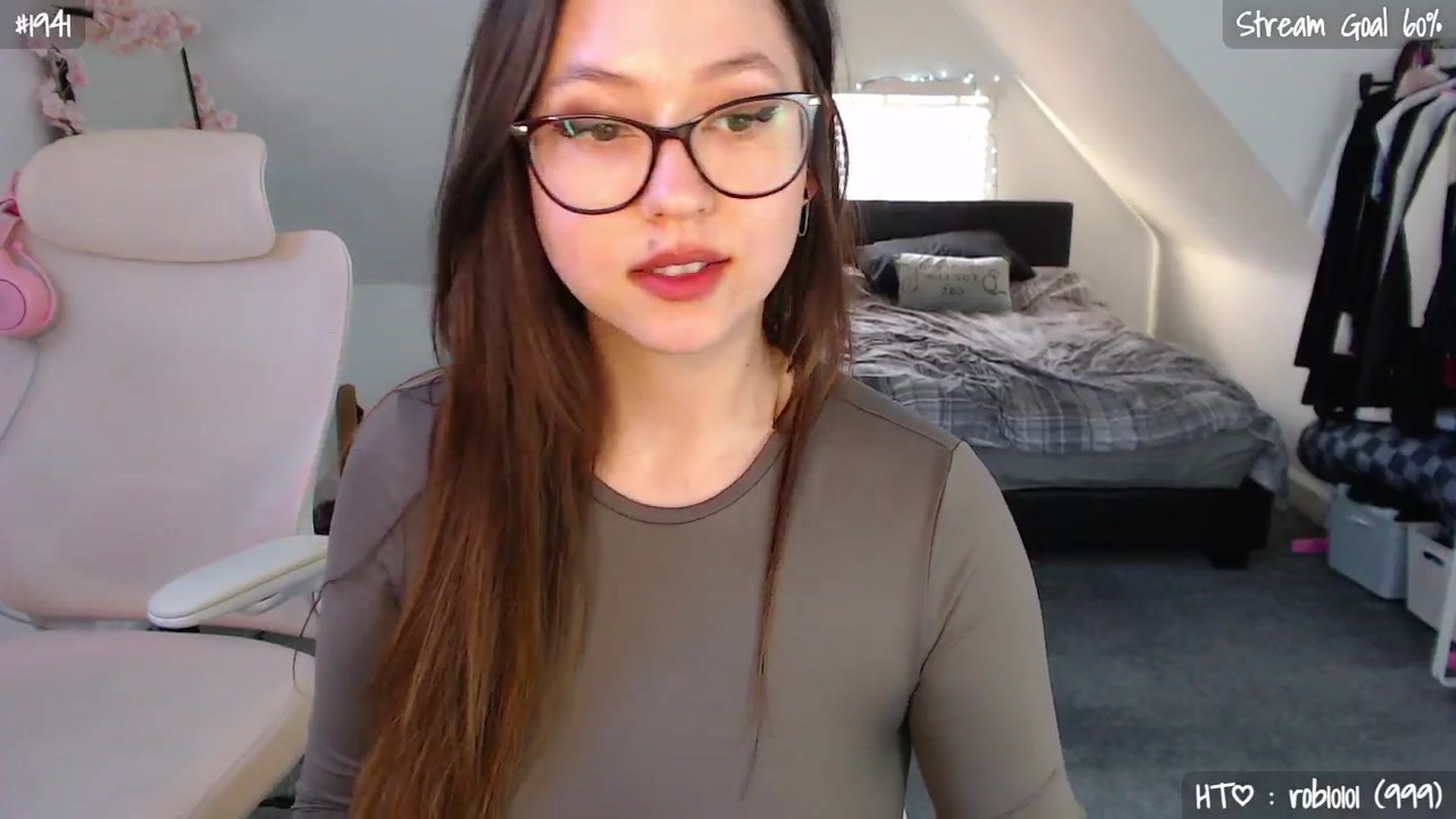 Gallery image thumbnail from AnnAngel1's myfreecams stream on, 04/23/2026, 17:57 image 6 of 20