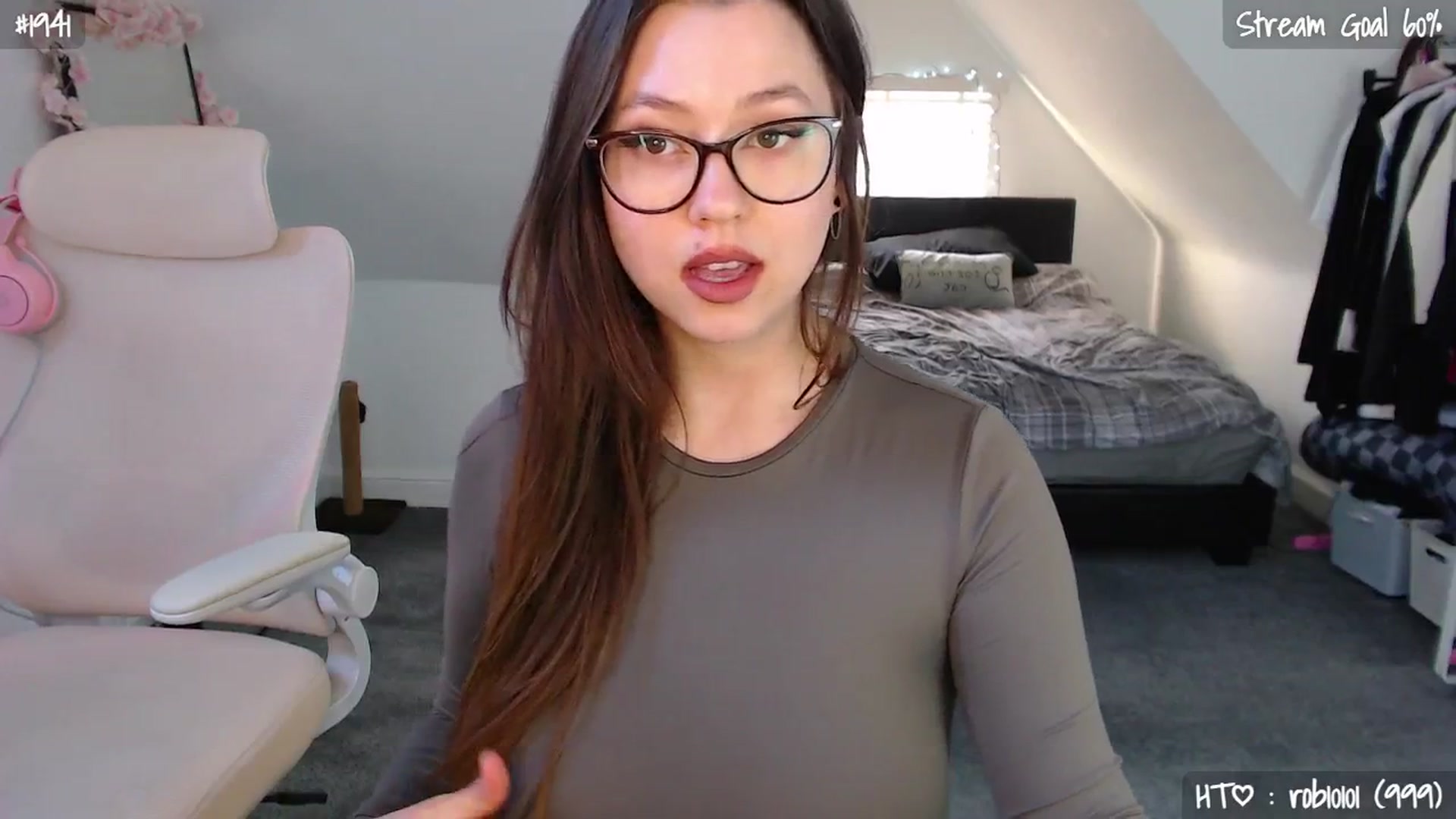 Gallery image thumbnail from AnnAngel1's myfreecams stream on, 04/23/2026, 17:57 image 8 of 20