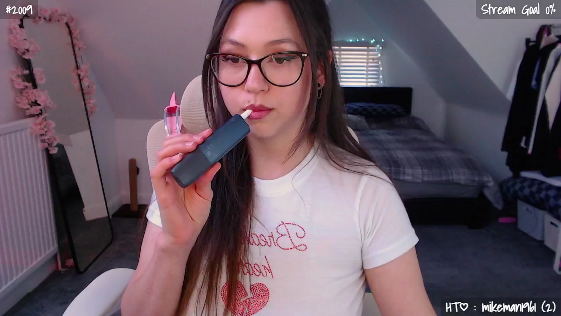 Gallery image thumbnail from AnnAngel1's myfreecams stream on, 04/24/2026, 12:50 image 10 of 20