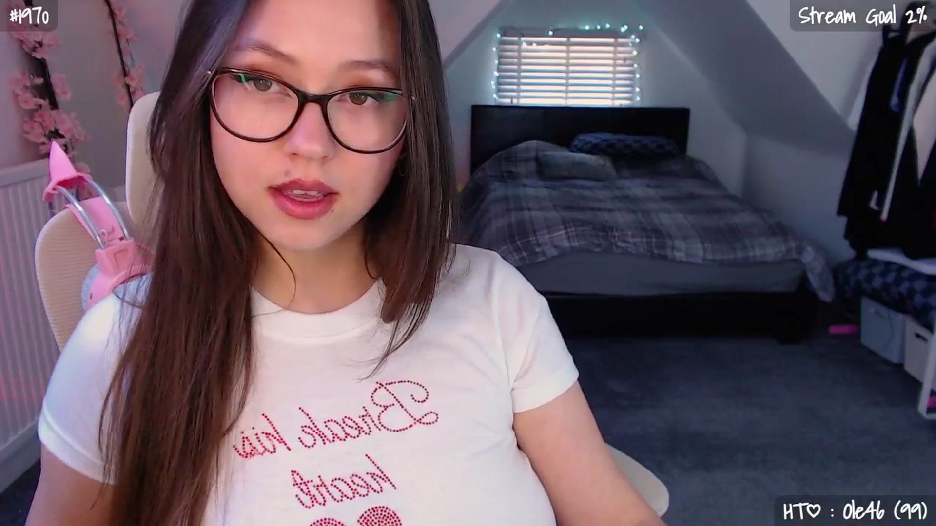 Gallery image thumbnail from AnnAngel1's myfreecams stream on, 04/24/2026, 13:42 image 19 of 20