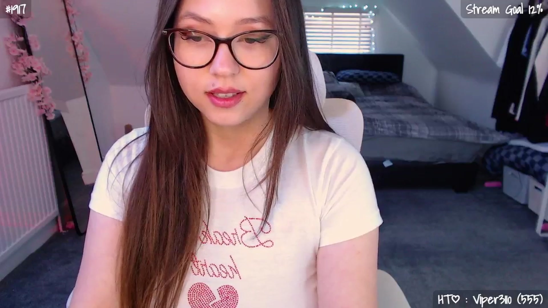 Gallery image thumbnail from AnnAngel1's myfreecams stream on, 04/24/2026, 15:01 image 4 of 20