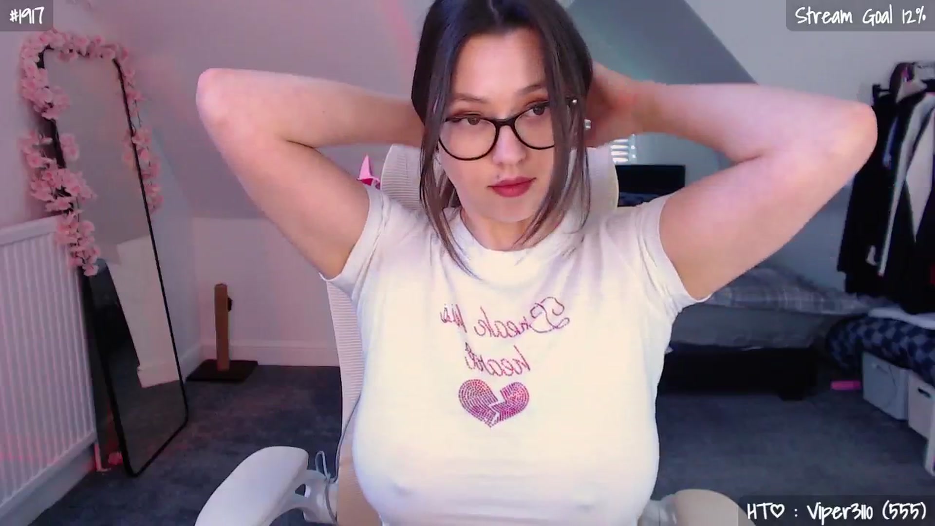 Gallery image thumbnail from AnnAngel1's myfreecams stream on, 04/24/2026, 15:01 image 13 of 20