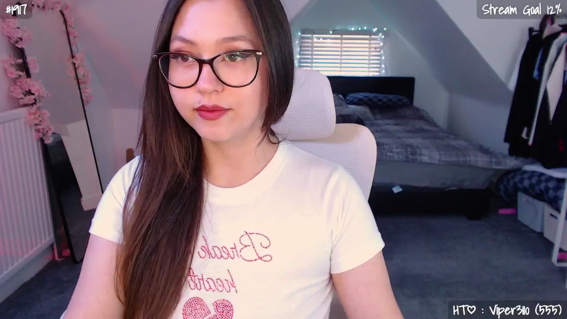 Gallery image thumbnail from AnnAngel1's myfreecams stream on, 04/24/2026, 15:01 image 7 of 20