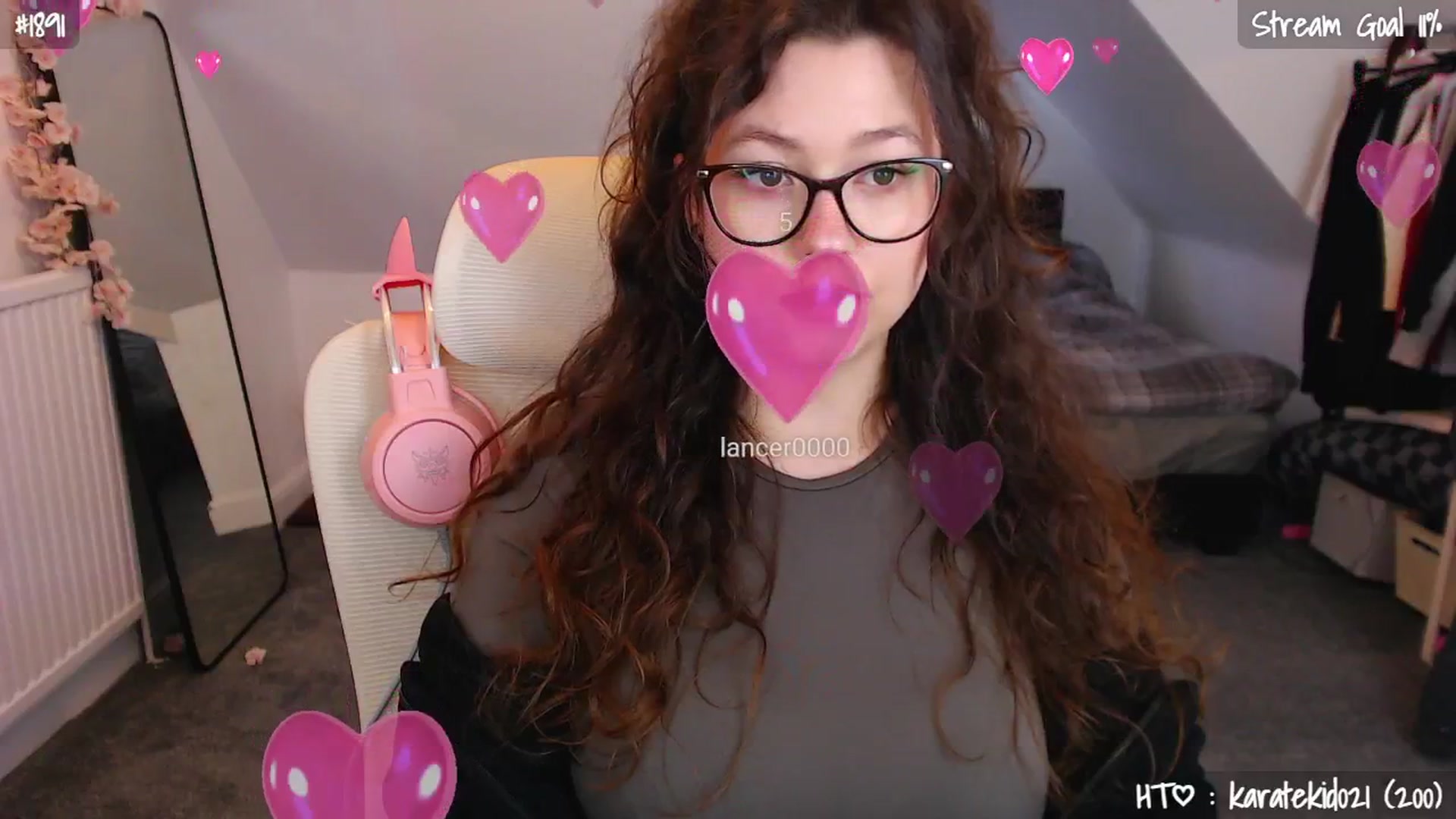 Gallery image thumbnail from AnnAngel1's myfreecams stream on, 04/27/2026, 12:31 image 3 of 20