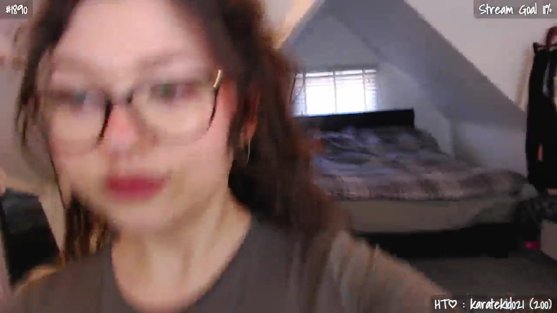 Gallery image thumbnail from AnnAngel1's myfreecams stream on, 04/27/2026, 12:31 image 7 of 20