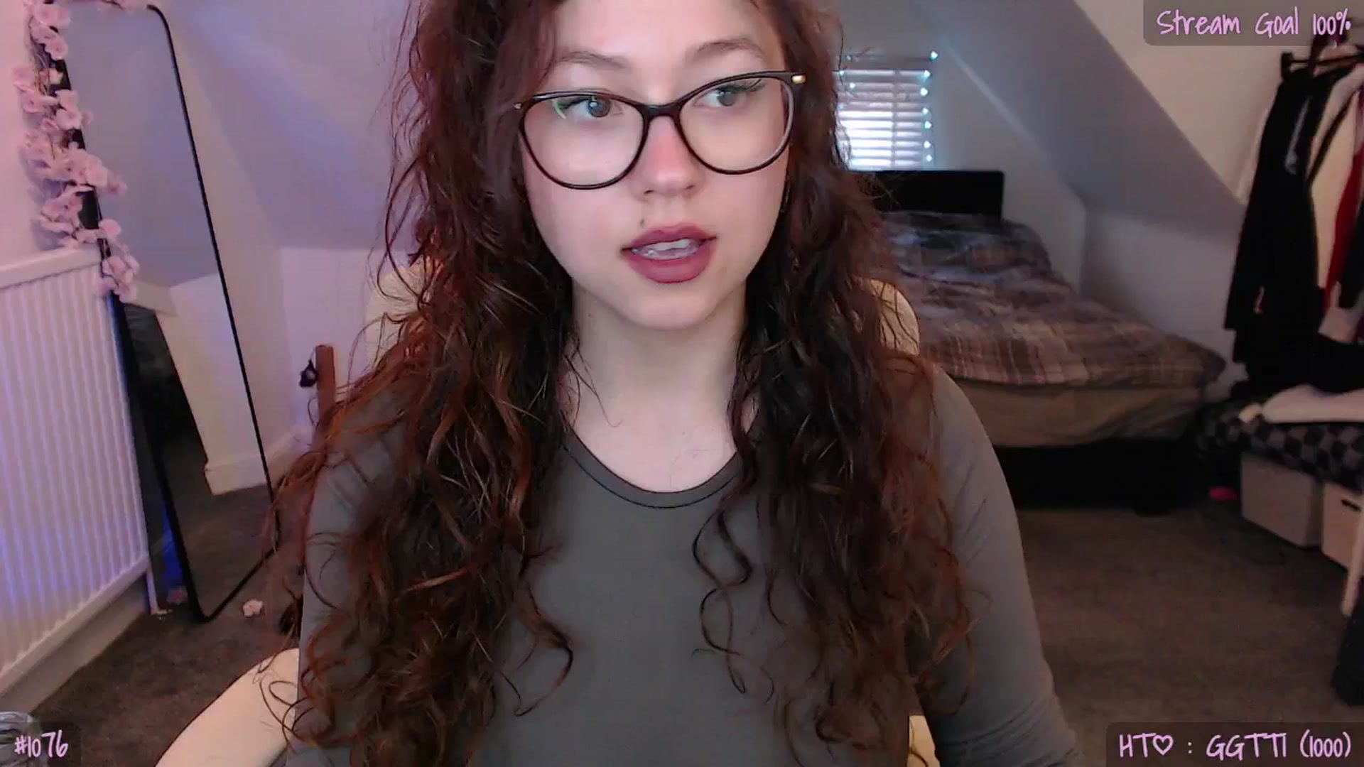 Gallery image thumbnail from AnnAngel1's myfreecams stream on, 04/27/2026, 18:36 image 16 of 20