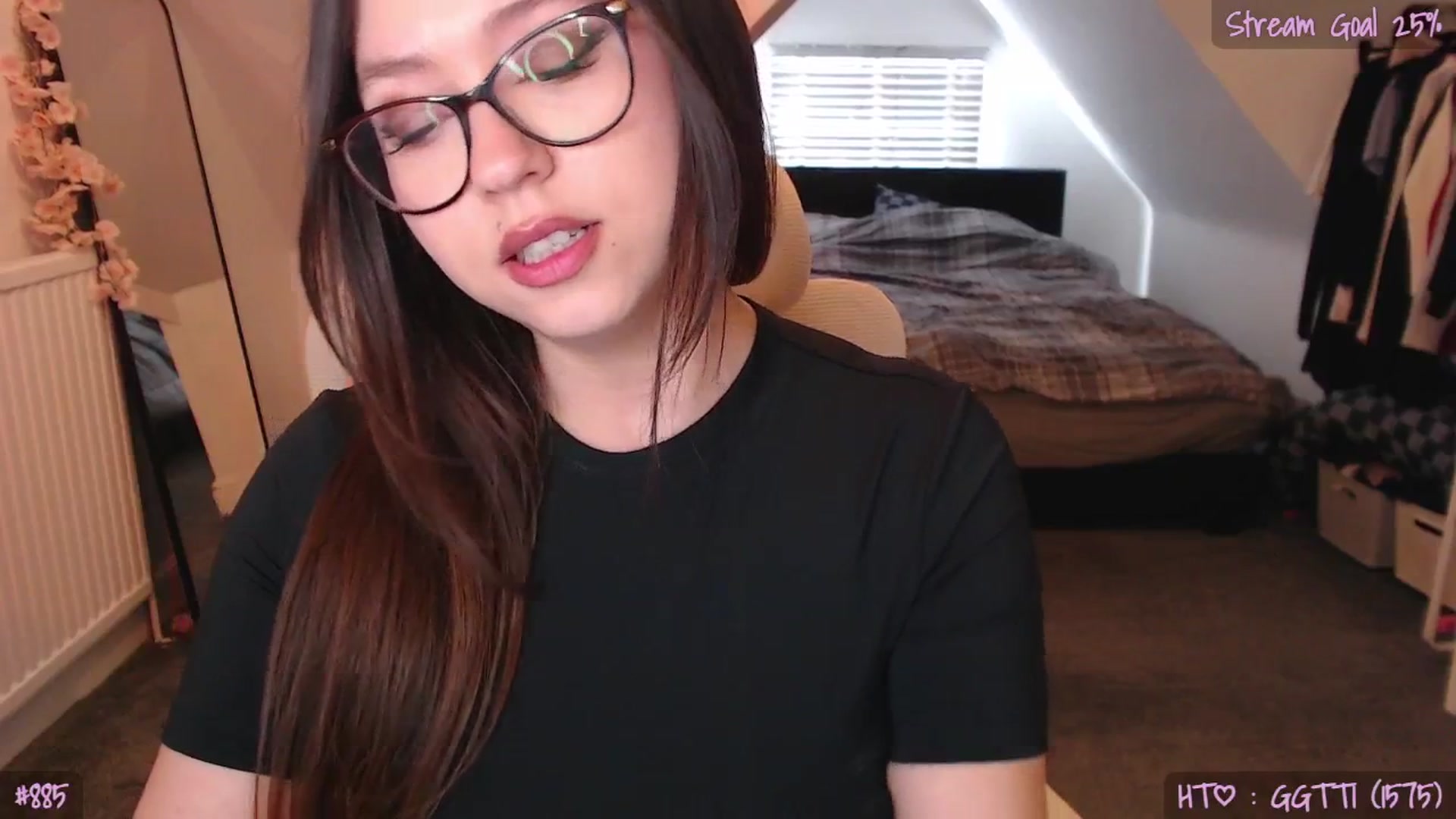 Gallery image thumbnail from AnnAngel1's myfreecams stream on, 04/29/2026, 19:08 image 6 of 20