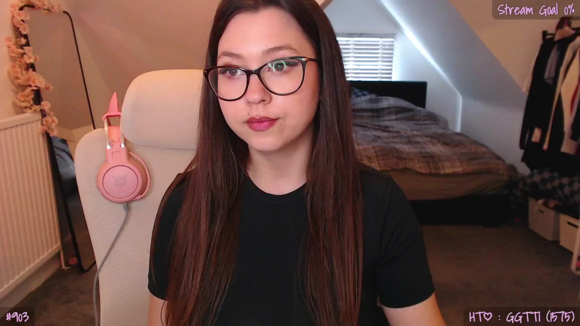 Gallery image thumbnail from AnnAngel1's myfreecams stream on, 04/29/2026, 19:08 image 1 of 20