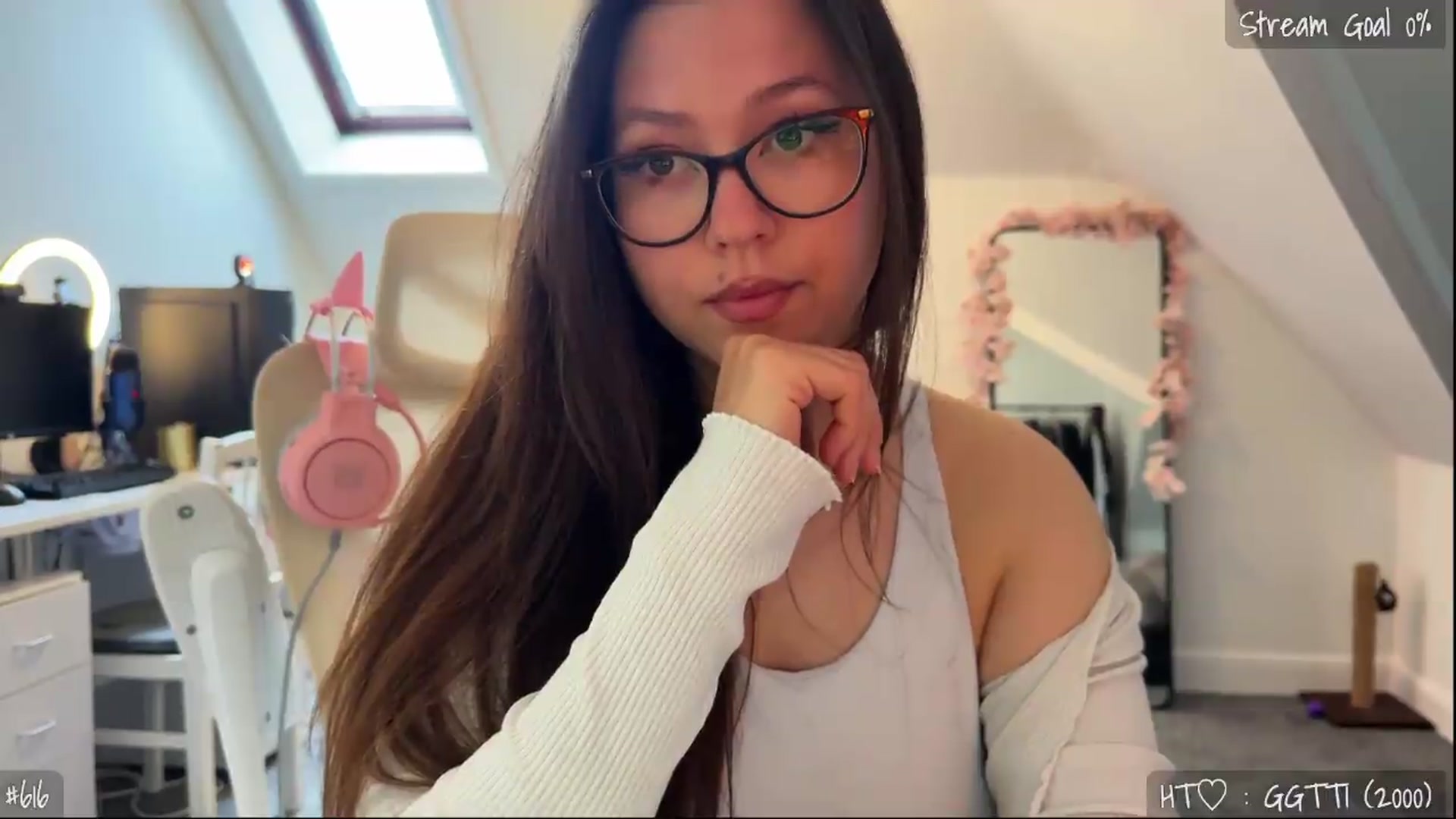 Gallery image thumbnail from AnnAngel1's myfreecams stream on, 05/05/2026, 14:48 image 19 of 20
