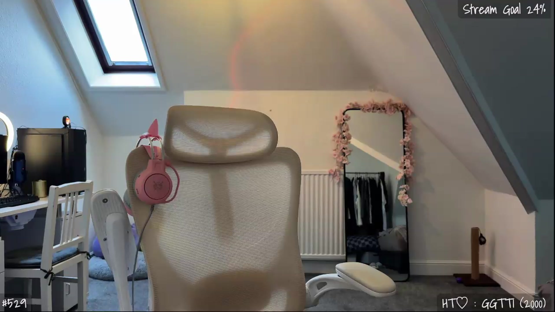 Gallery image thumbnail from AnnAngel1's myfreecams stream on, 05/05/2026, 16:58 image 19 of 20