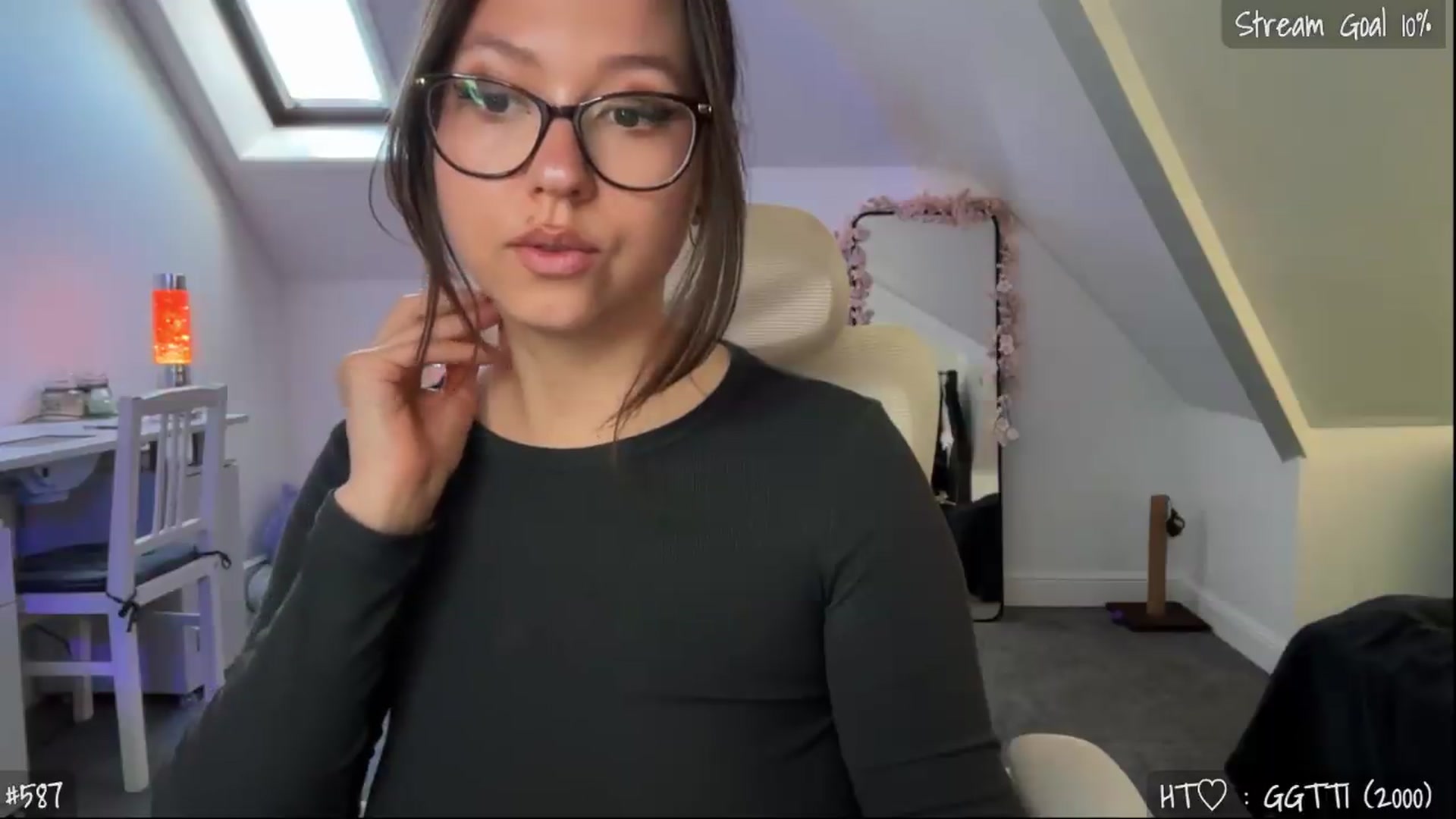 Gallery image thumbnail from AnnAngel1's myfreecams stream on, 05/07/2026, 17:30 image 20 of 20