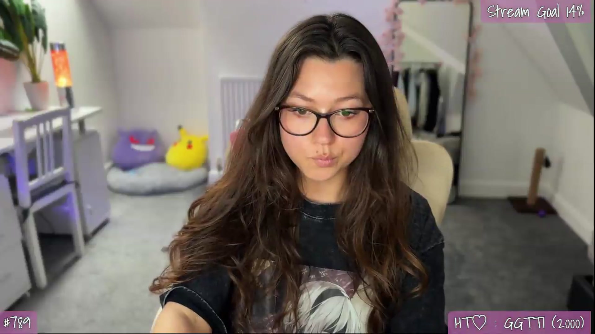 Gallery image thumbnail from AnnAngel1's myfreecams stream on, 05/19/2026, 16:12 image 4 of 20