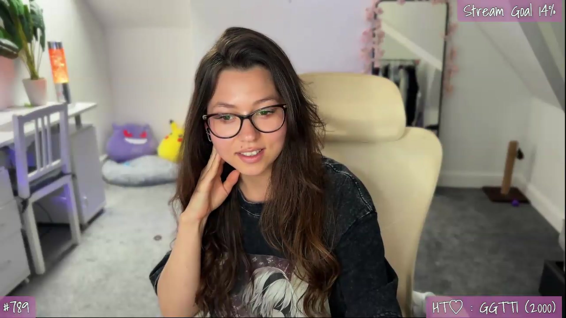 Gallery image thumbnail from AnnAngel1's myfreecams stream on, 05/19/2026, 16:12 image 5 of 20