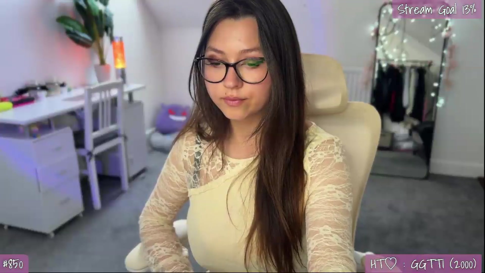 Gallery image thumbnail from AnnAngel1's myfreecams stream on, 05/21/2026, 15:54 image 17 of 20