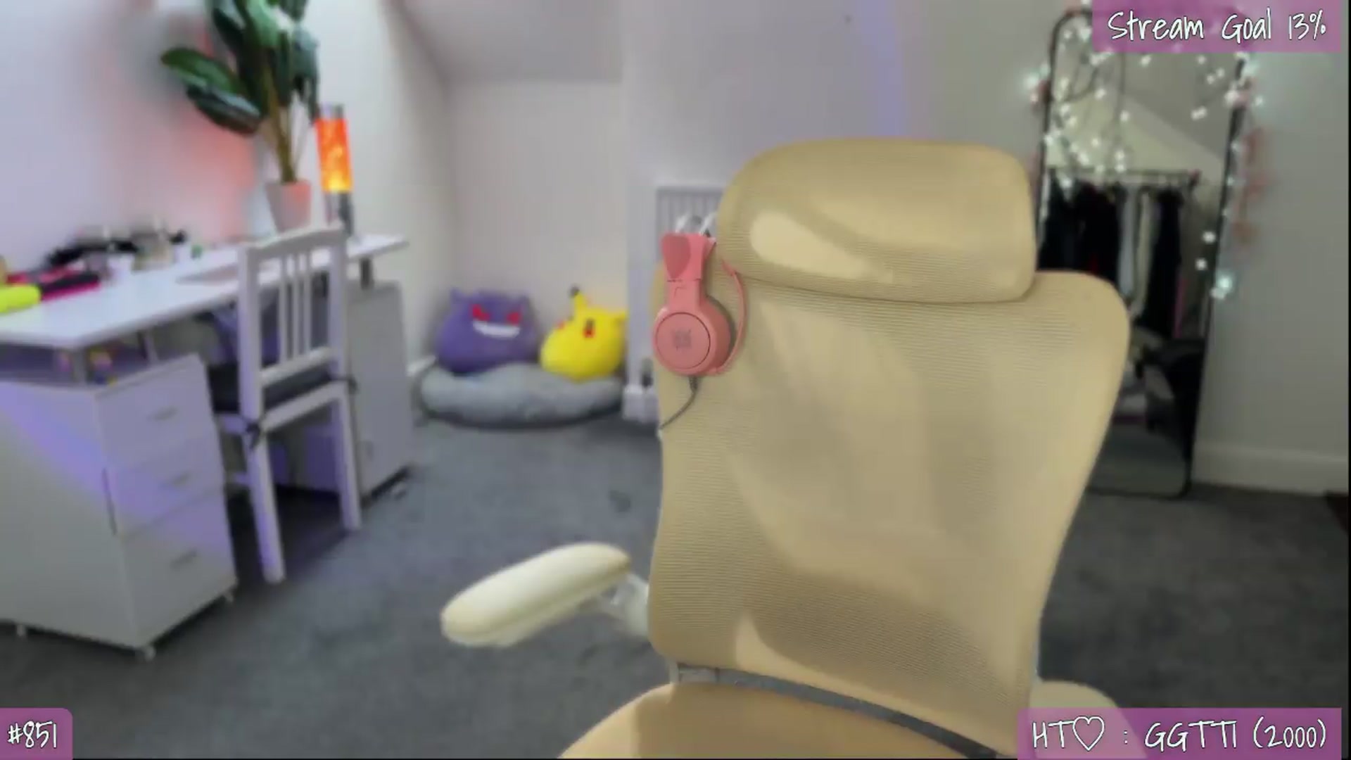 Gallery image thumbnail from AnnAngel1's myfreecams stream on, 05/21/2026, 15:54 image 15 of 20
