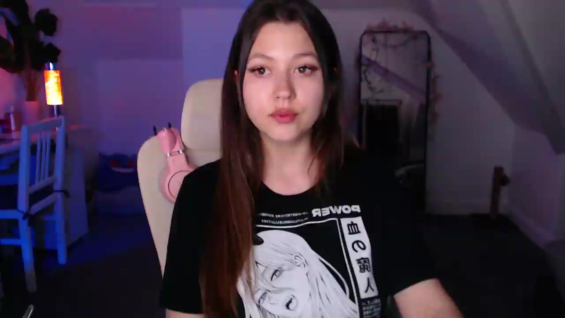 Gallery image thumbnail from AnnAngel1's myfreecams stream on, 05/29/2026, 21:40 image 2 of 20