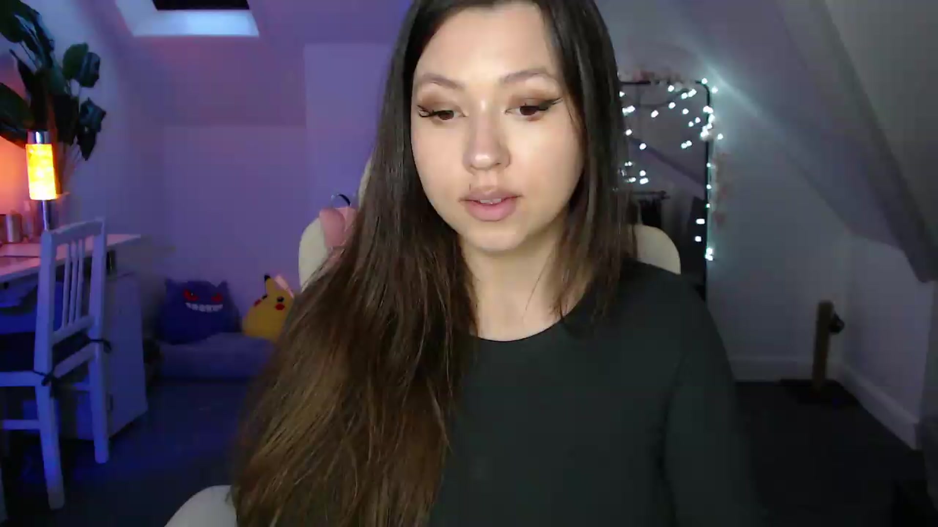 Gallery image thumbnail from AnnAngel1's myfreecams stream on, 06/05/2026, 21:17 image 1 of 20