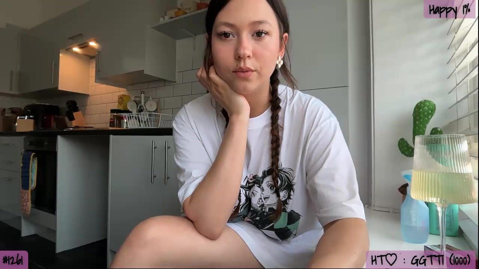 Gallery image thumbnail from AnnAngel1's myfreecams stream on, 06/25/2026, 15:40 image 19 of 20