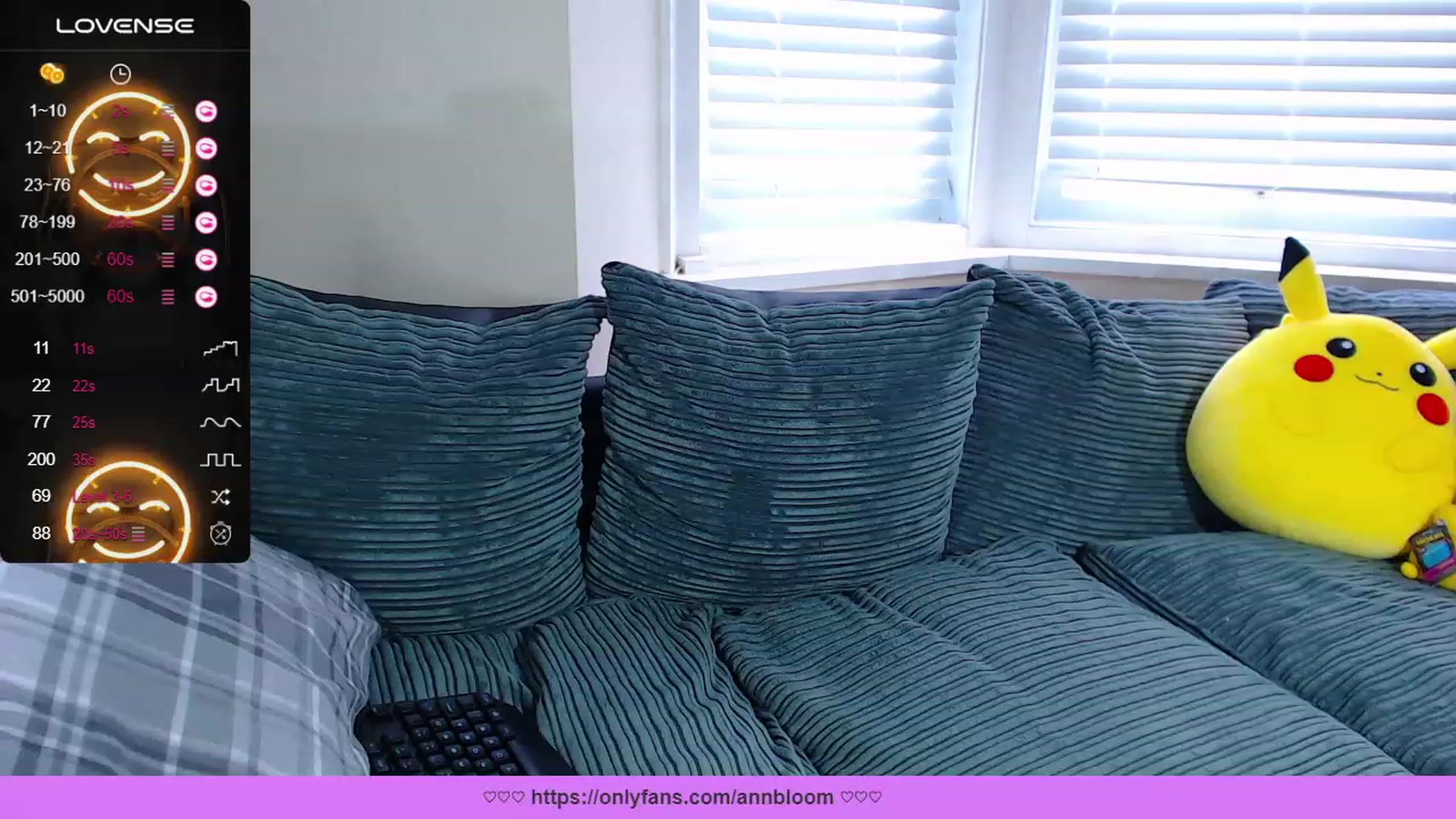 Gallery image thumbnail from AnnAngelx's myfreecams stream on, 10/17/2023, 16:09 image 1 of 20