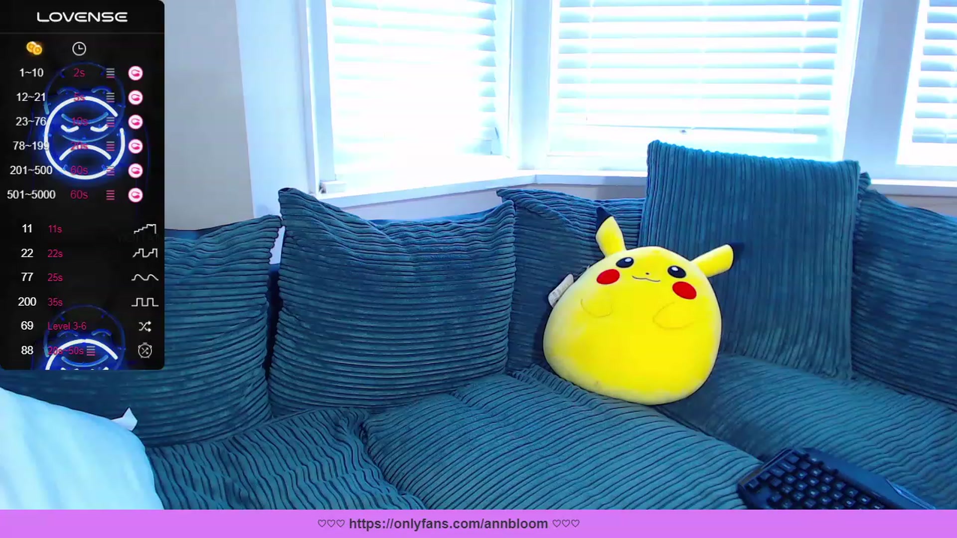 Gallery image thumbnail from AnnAngelx's myfreecams stream on, 10/20/2023, 13:44 image 10 of 20
